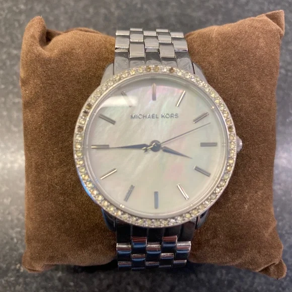 Michael Kors silver watch pearl face Michael Kors Pyper White Mother Of Pearl Dial Women 32mm main image 4